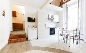 Florence Fortezza Apartment